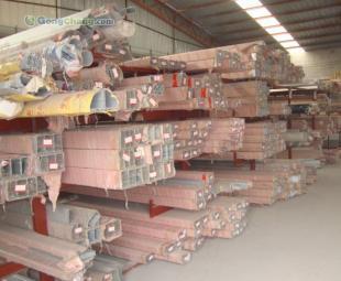 高隔间型材 打造现代办公空间的理想之选──建材批发供应链解析